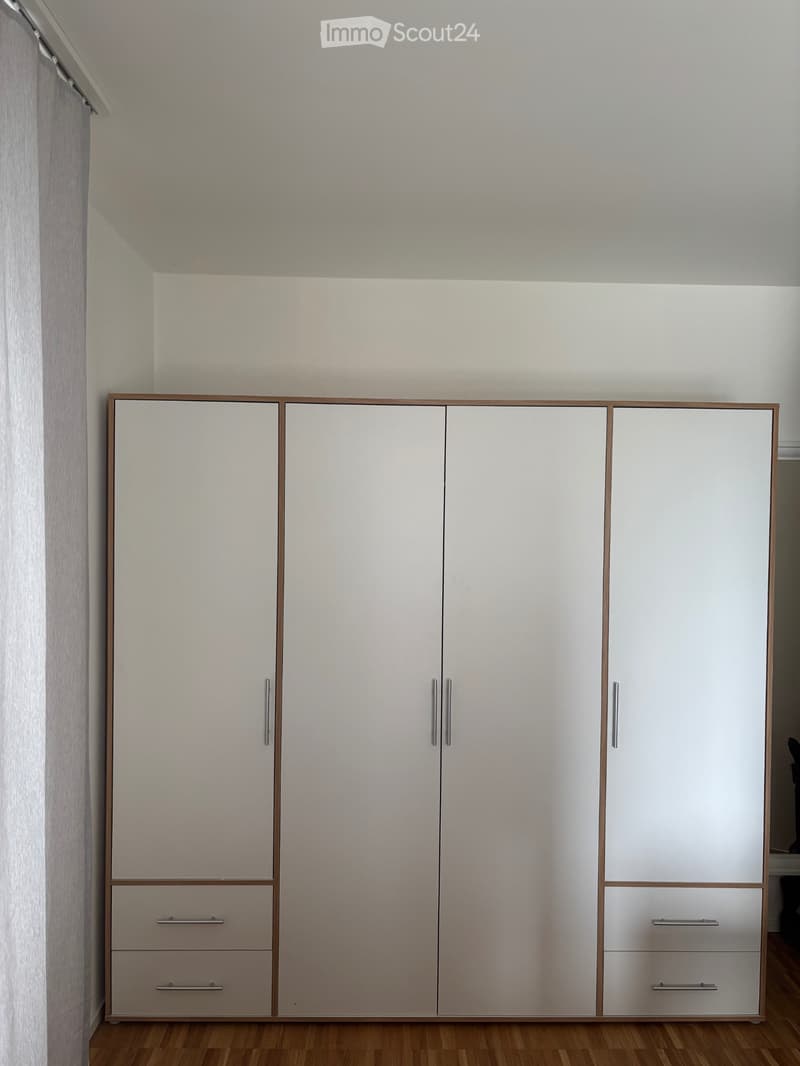 Chambre simple de 1 chambre et 2 salles de bain (3)
