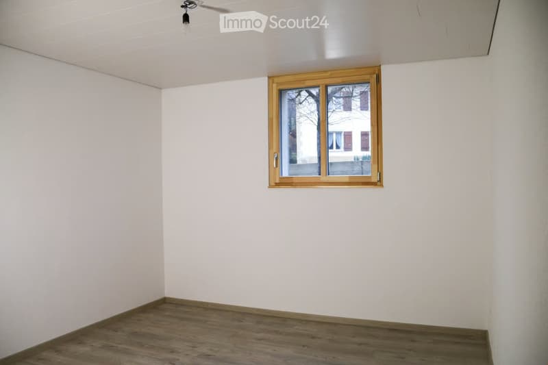 Appartement de 2.5 pièces ( 82 m2 ) Rez-de-chaussée (5)