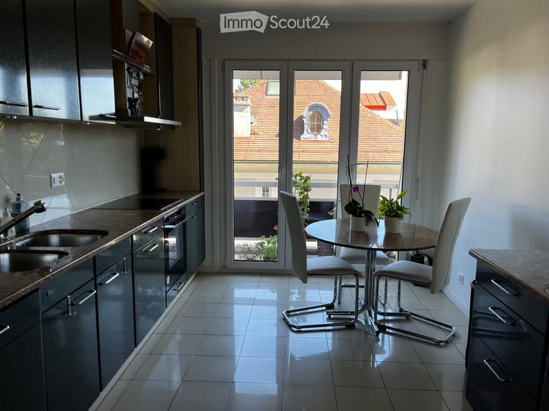 Superbe appartement 4,5 pièces dernier étage vue lac à Pully (5)