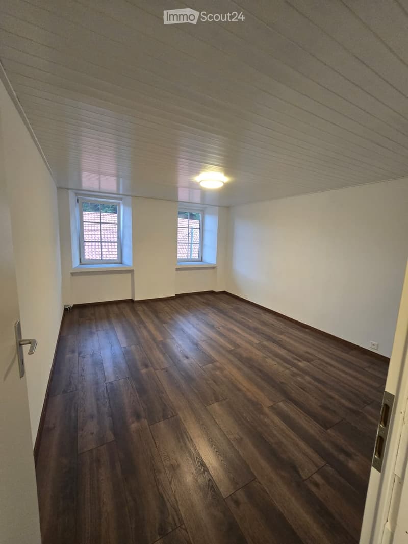 Appartement rénove 2.5 pc (2)
