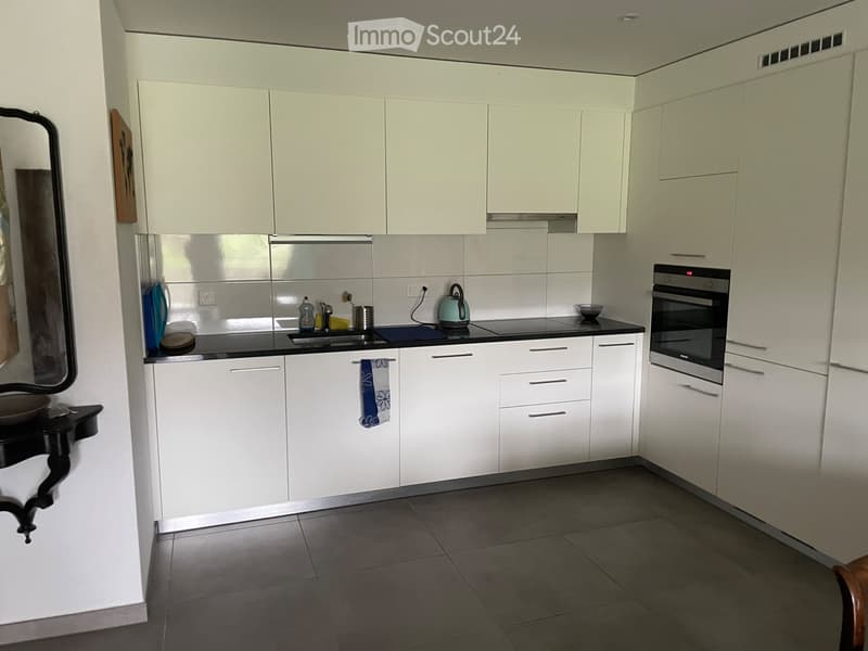 Appartement meublé, bail 6 mois, parking inclus (3)