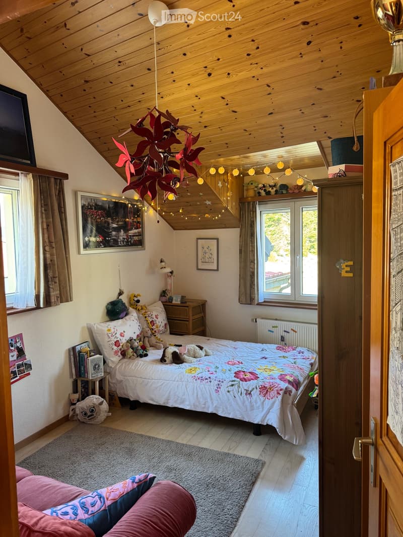 Vue sur le lac et terrasse de 36 m² Proche dAubonne (5)