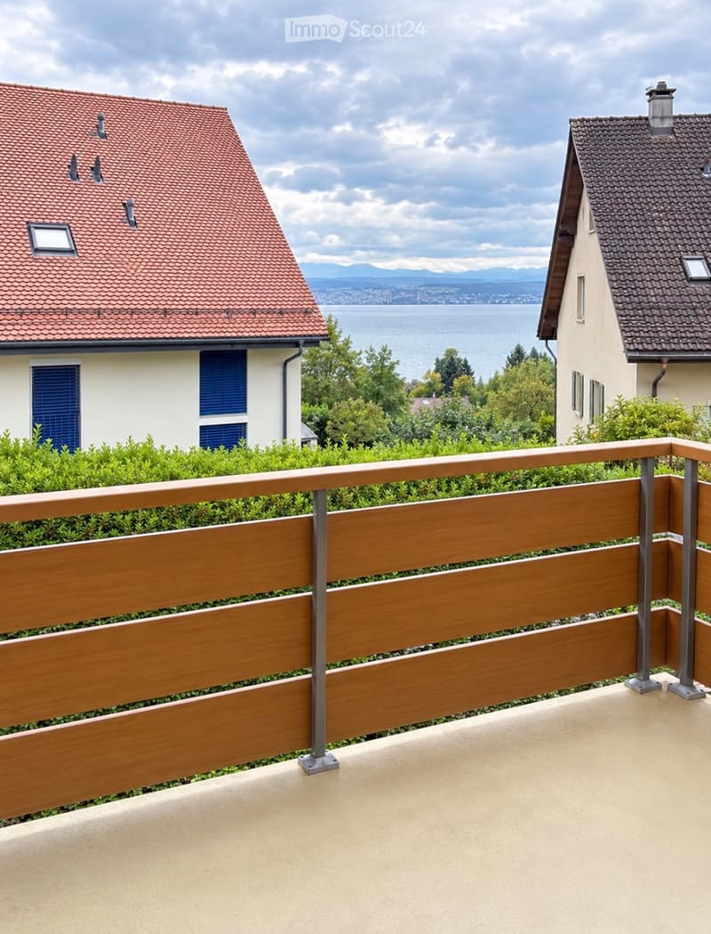 3 pièces lumineux avec balcon et jardin Arzier (1)