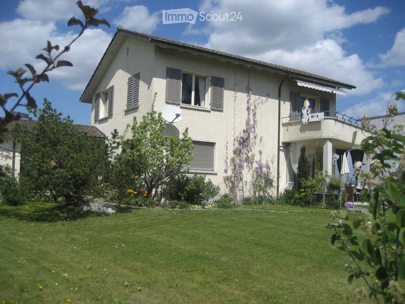 Charmantes Einfamilienhaus zu vermieten (1)