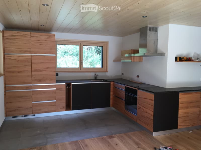 Petite maison à louer dans quartier calme (3)