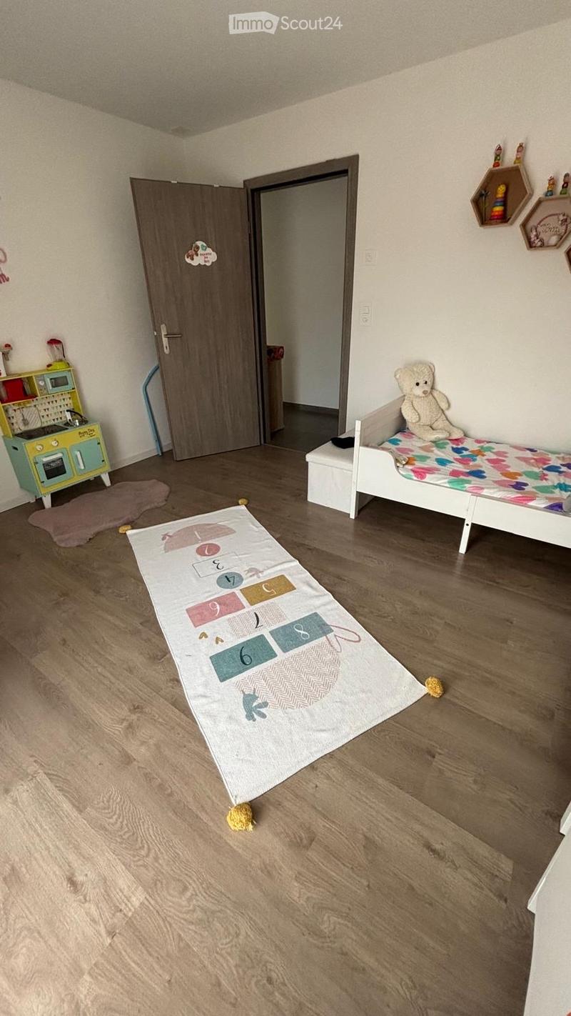 Bel appartement dans un immeuble récent (5)