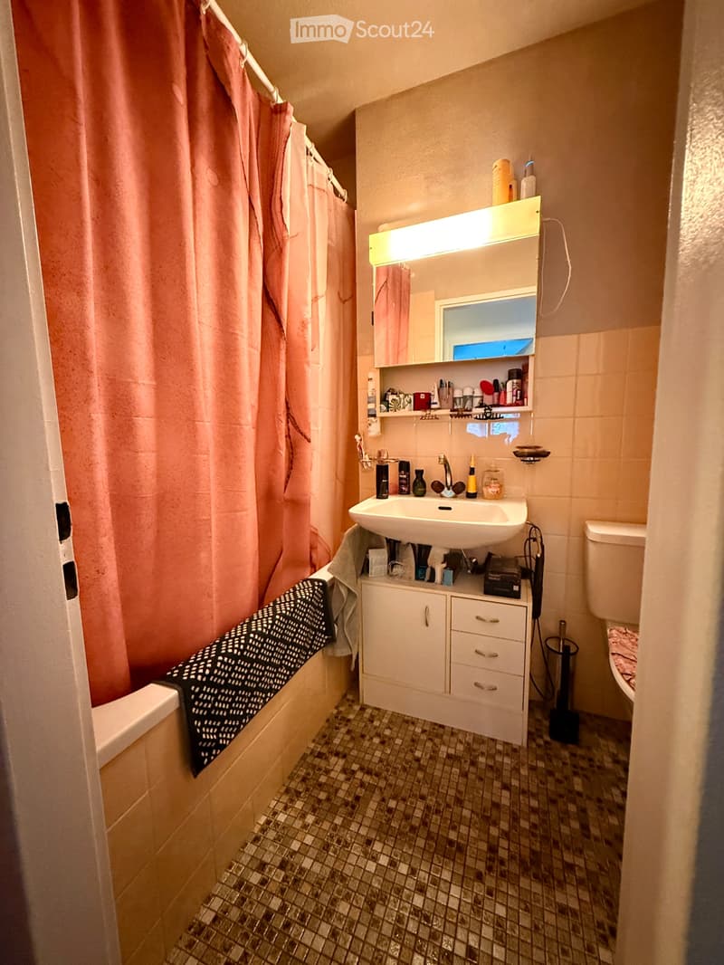 À LOUER Appartement de 2,5pièces à Romanel-sur-Lausanne** (4)