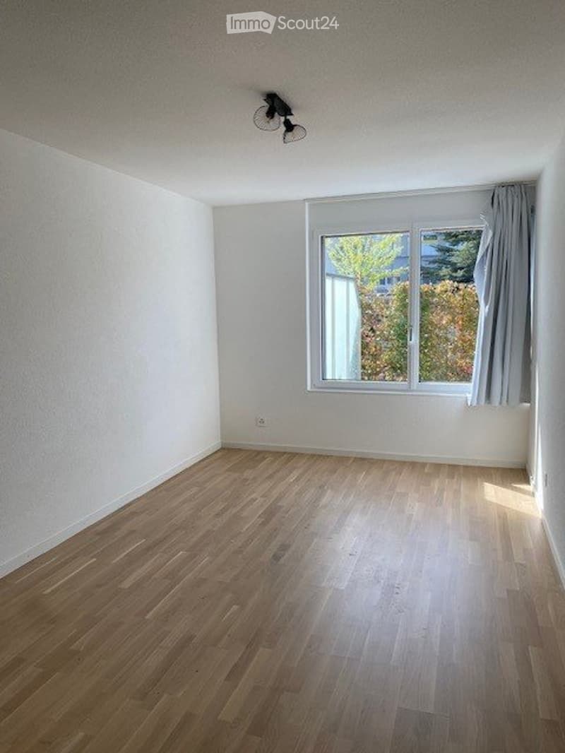 À LOUER À ORBE MAGNIFIQUE 2,5 PCES DE 83 M² AVEC TERRASSE (5)