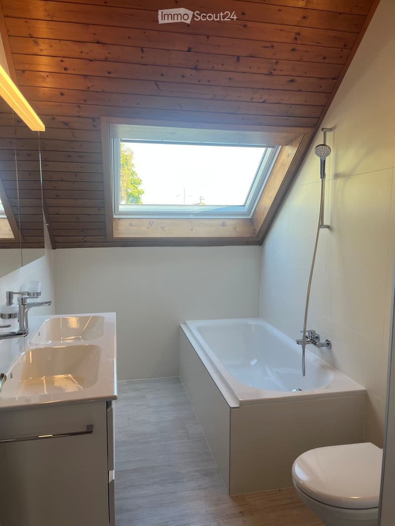 Charmant appartement en attique de 4.5 pièces à Gland (5)