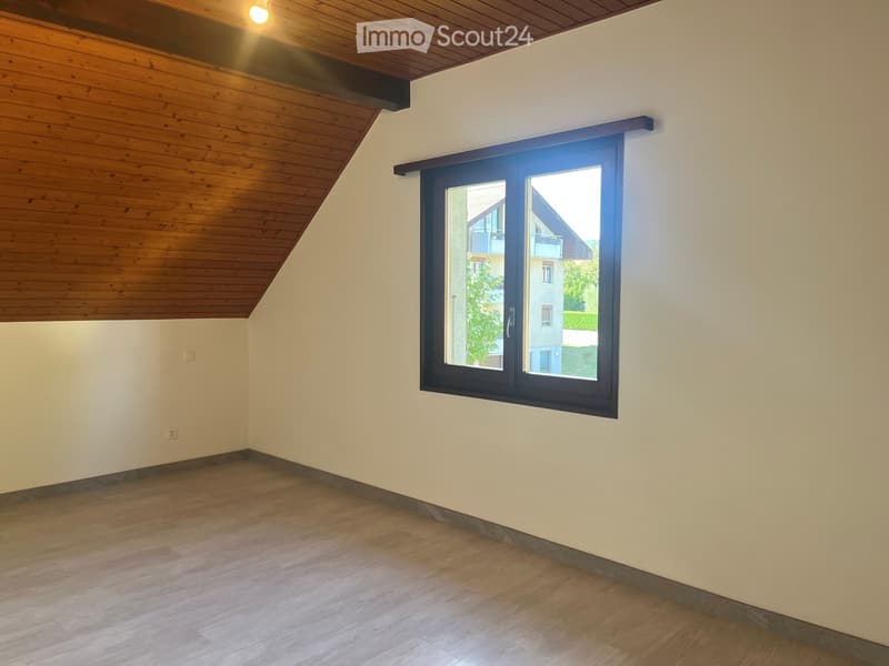 Charmant appartement en attique de 4.5 pièces à Gland (4)