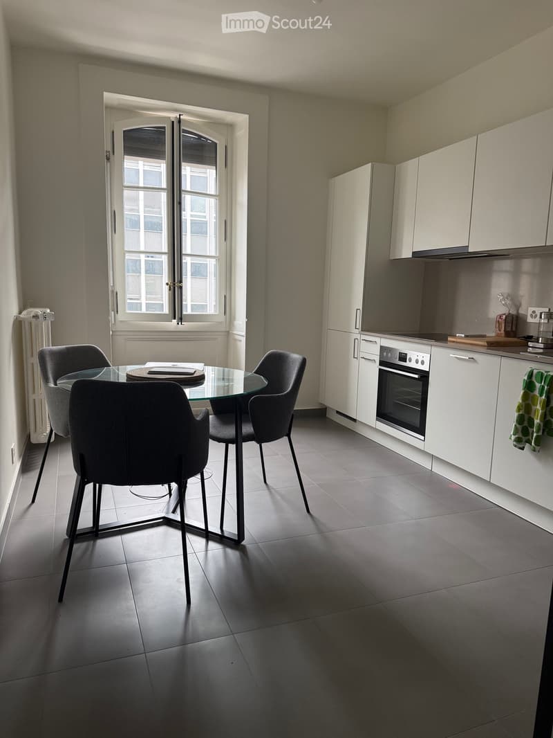 Appartement entièrement rénové à Rive (2)