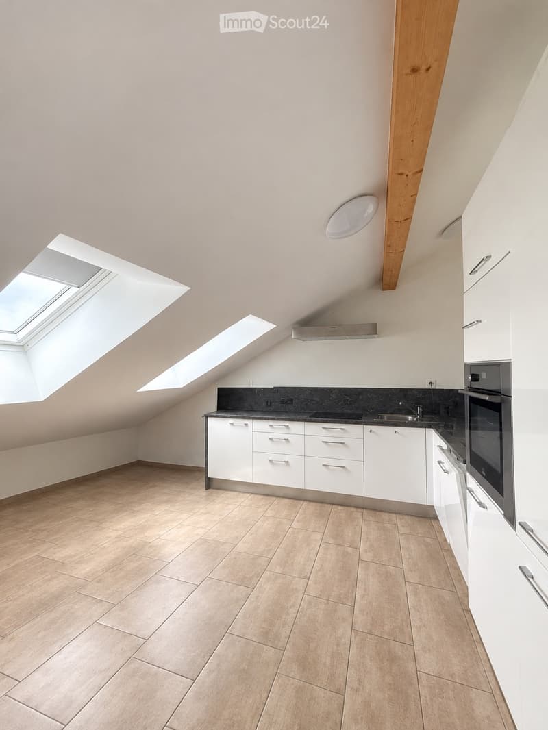 Helle 3,5 Zimmer Wohnung zu vermieten (5)