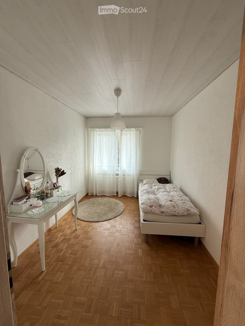 Charmant appartement entièrement rénové (3)