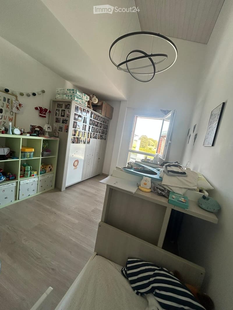 À LOUER MAGNIFIQUE DUPLEX DE 7 PIÈCES À PAMPIGNY (VD) (9)