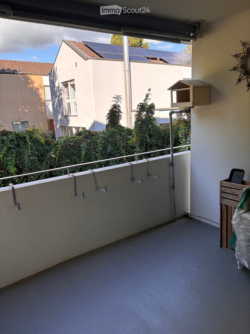 Appartement de 3.5 pièces à Colombier NE (2)