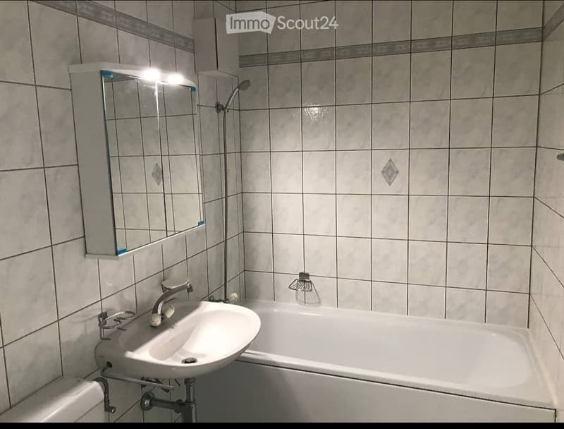 À louer Studio de 32 m² à Hauterive (2068, Neuchâtel) (2)