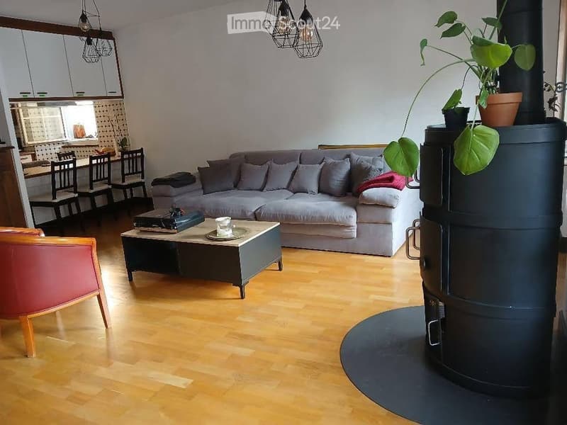Triplex 5.5 pièces. 146 m² + espace sous combles de 45 m² (1)