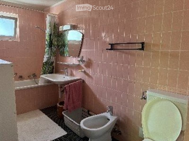 Chambre meublée à louer, pour date à convenir (4)