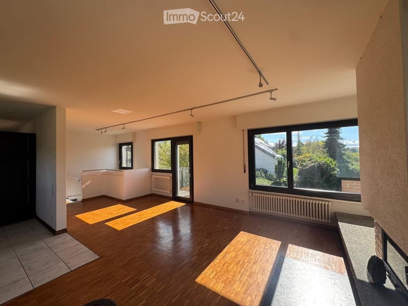 Villa à Vufflens-la-Ville avec vue sur le Jura (2)
