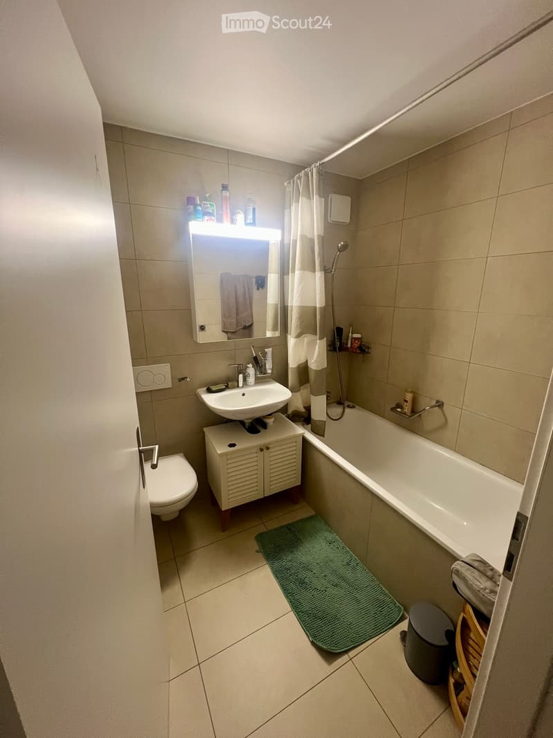 Chambre à remettre en colocation. (2)