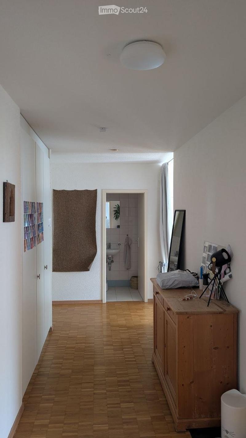 À louer à Sion  Spacieux appartement de 3.5 pièces  112 m² (3)