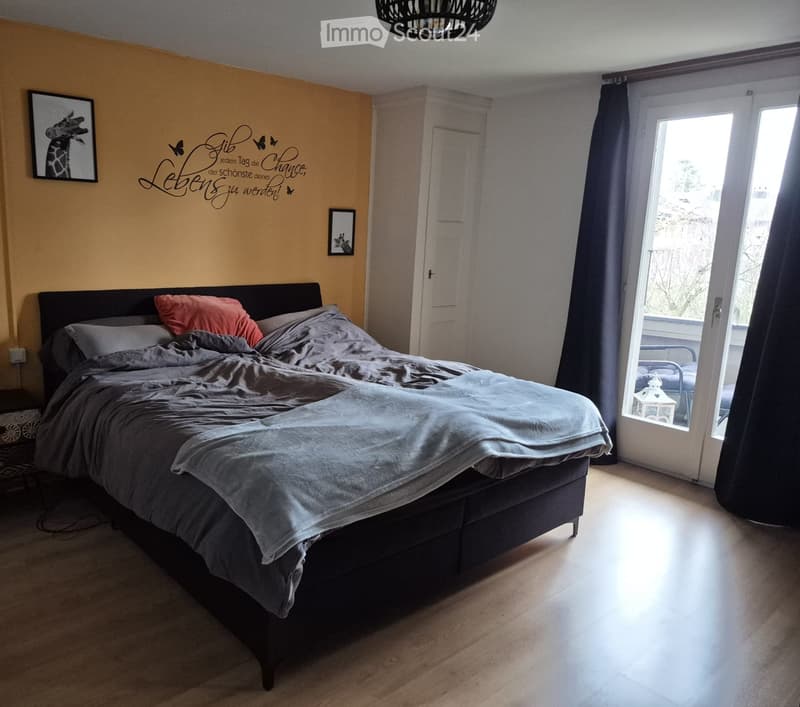 4,5 /5 Zimmerwohnung 1. Stock (3)