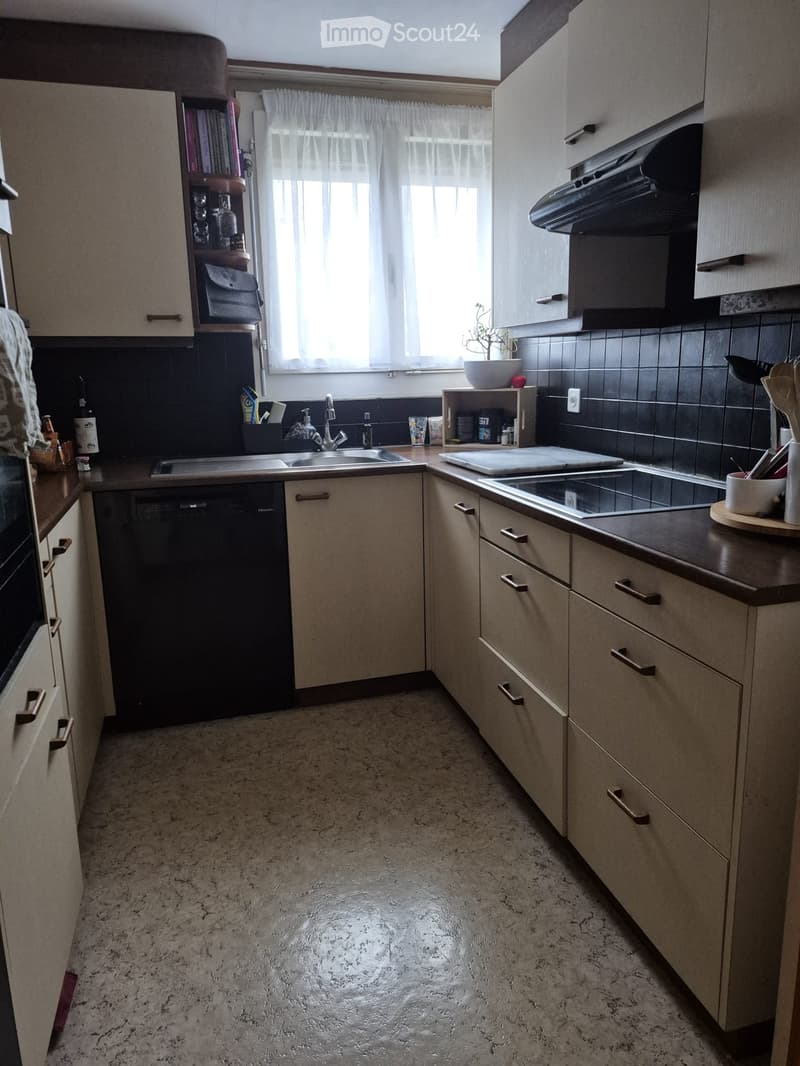 4,5 /5 Zimmerwohnung 1. Stock (5)