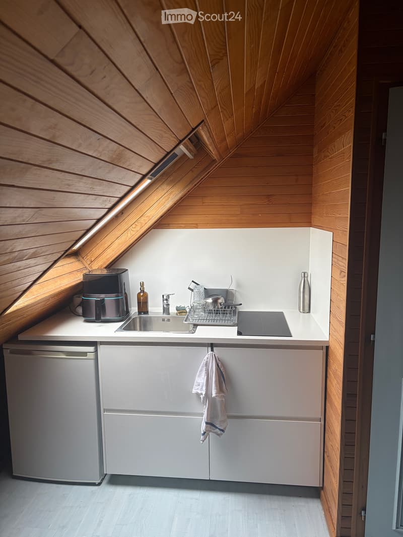 Studio indépendant dans une maison (4)