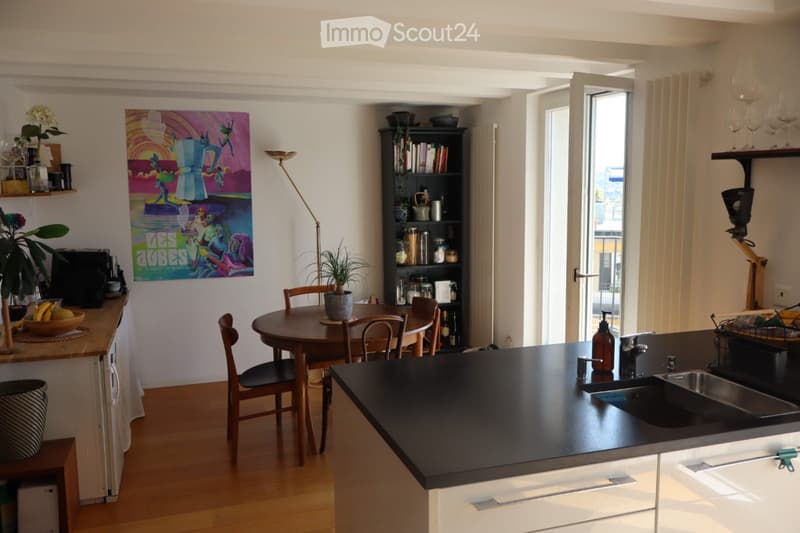 Chambre meublée et ensoleillée dans une charmante colocation (2)