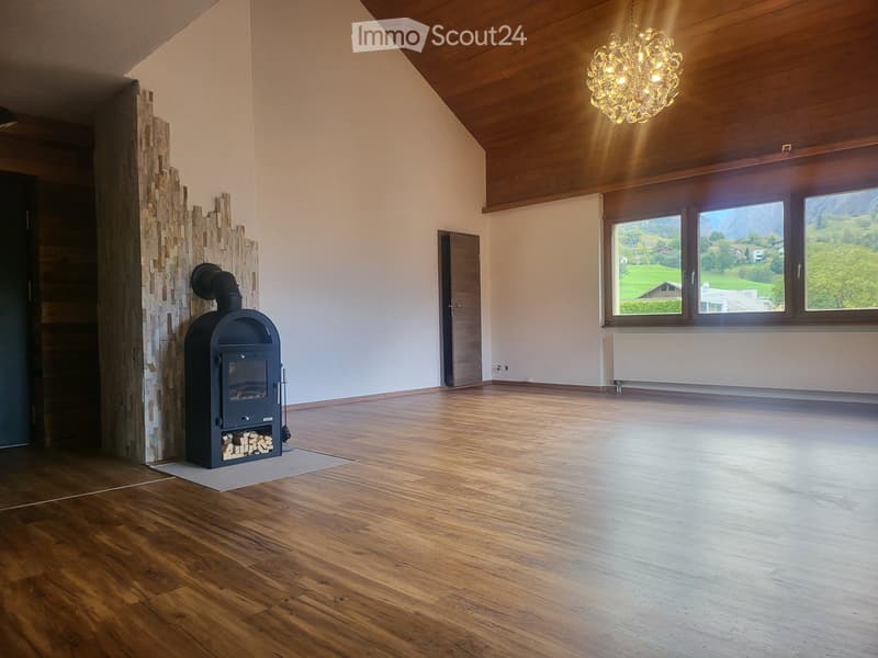 Ab 1. Dezember: charmante 3 ½ Wohnung an bester Lage in Brig (1)