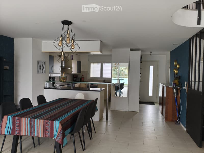 Grand appartement a louer a Marin-Epagnier (1)
