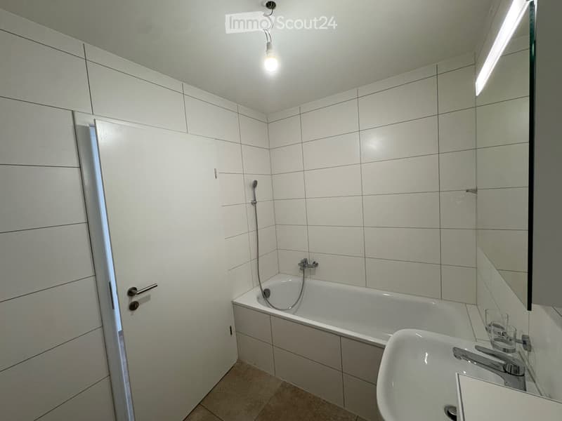 À louer Appartement 3.5 pièces avec grand balcon à Aigle (10)