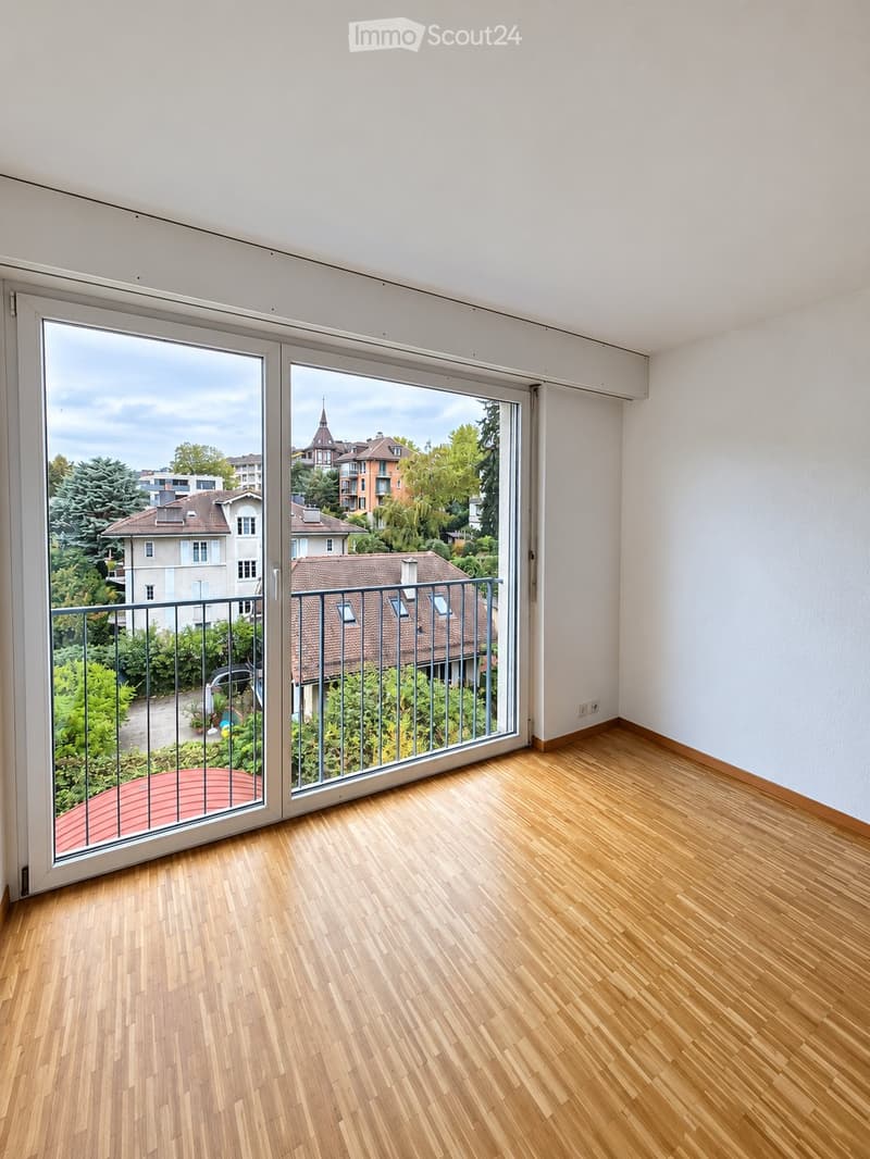Sublime appartement rénové de 2.5 pièces  Sous-Gare (2)