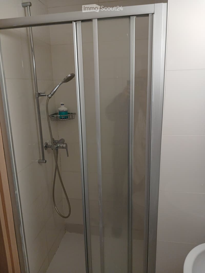 Joli appartement studio à remettre près de l'Uni (5)
