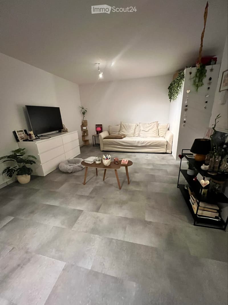 Neyruz Appartement 2,5 pièces lumineux avec terrasse (1)