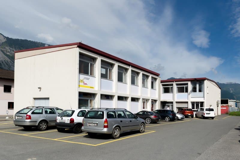 05672 - Commercial - Z.I. En Bovéry 52 - Collombey (2)
