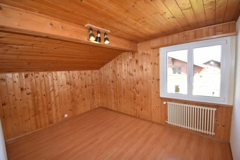 Individual villa with 6 rooms in Leysin (10)