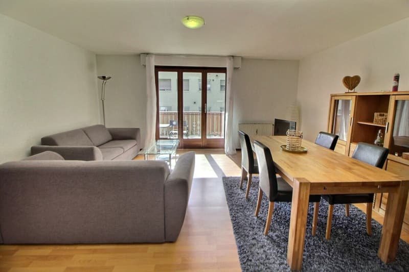 Rare opportunity in Crans-Montana central 2.5-room apartment (1)