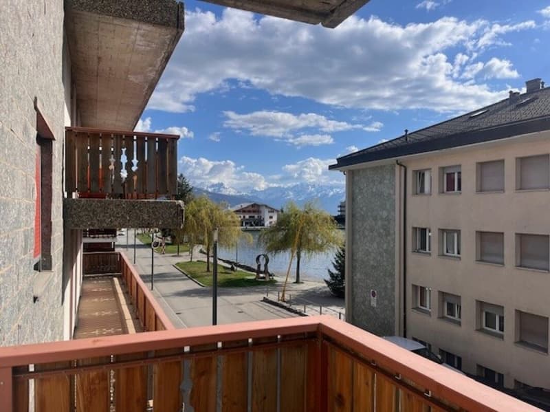 Rare opportunity in Crans-Montana central 2.5-room apartment (2)