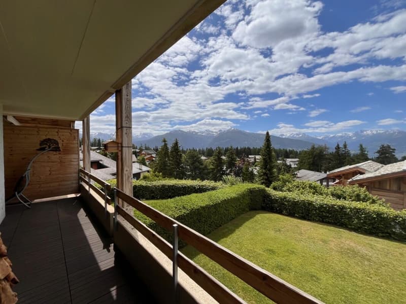 Duplex de 4.5 pièces avec vue exceptionnelle à deux pas du Golf Ballesteros (7)