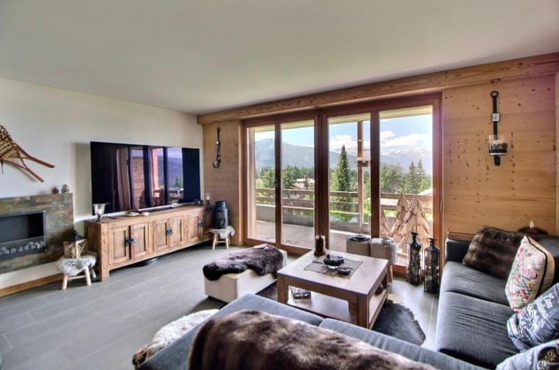 Duplex de 4.5 pièces avec vue exceptionnelle à deux pas du Golf Ballesteros (1)
