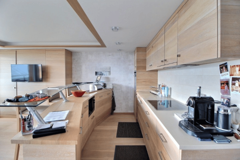 Appartement exclusif de 3.5 pièces avec vue panoramique, services hôteliers et proximité immédiate des pistes (3)