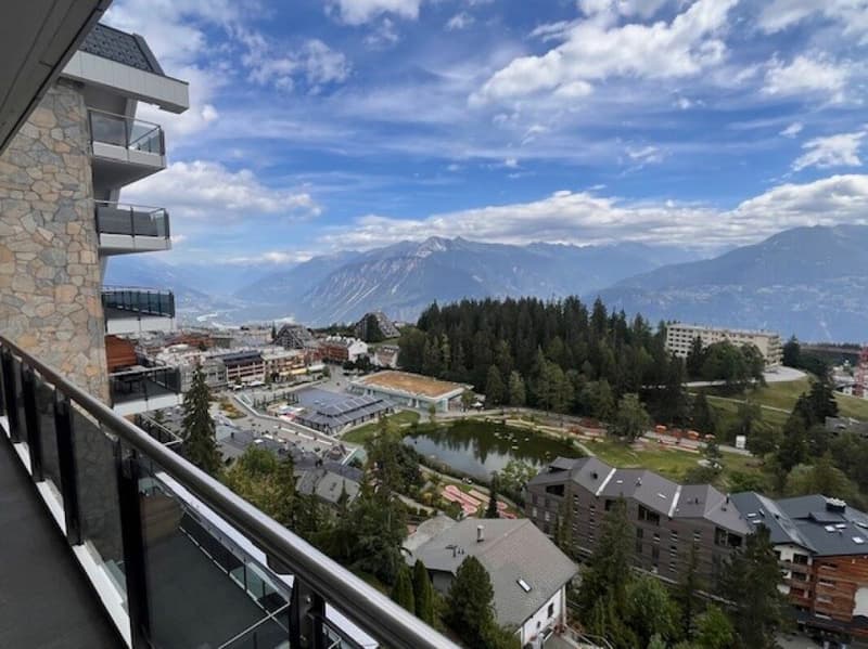 Appartement exclusif de 3.5 pièces avec vue panoramique, services hôteliers et proximité immédiate des pistes (7)