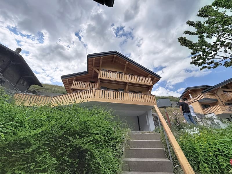 Chalet neuf 4 pièces 120m² à Val-d'Illiez avec terrasse (2)