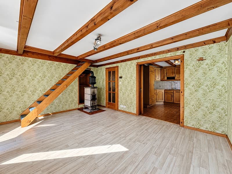 Certains achètent une maison. D'autres achètent un projet (7)