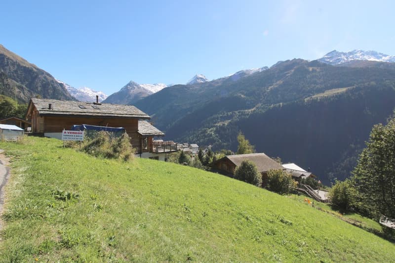 Terrain à bâtir de 459 m² à Sarreyer, vue plongeante sur la vallée (11)