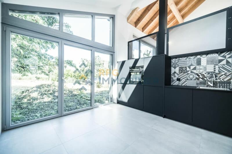 Adjoining villa with 4.5 rooms in Réchy (2)