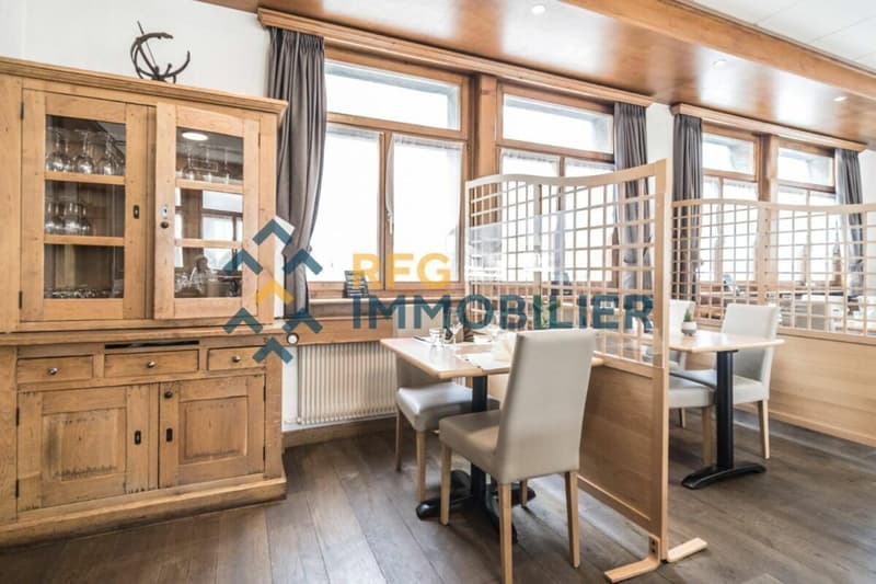 Restaurant 487.85 m2 in Sembrancher (8)
