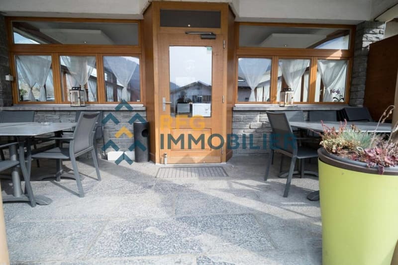 Restaurant 487.85 m2 in Sembrancher (17)