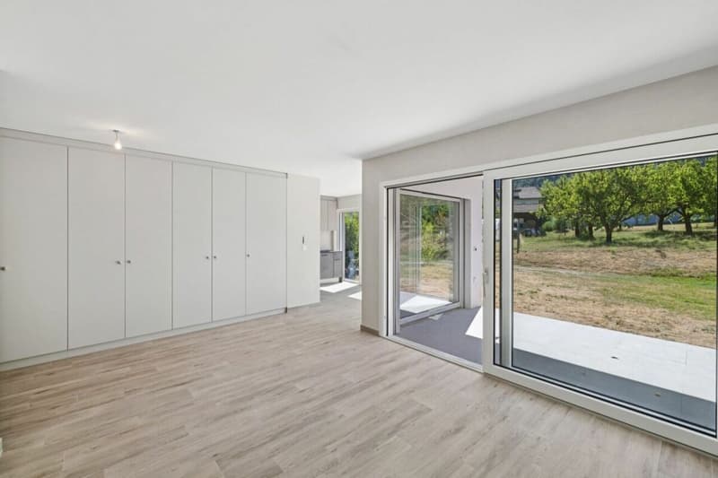 New 2.5-room apartment with magnificent outdoor areas (2)